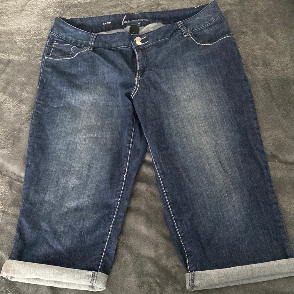 EUC size 18 stretch jean capri’s from Lane Bryant